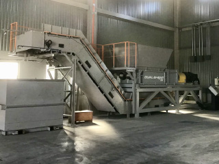 二軸破砕機